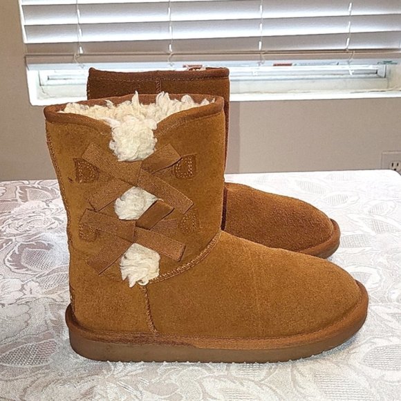 Koolaburra by Ugg Victoria Short sz 2 (Age 5-12) - Picture 7 of 9